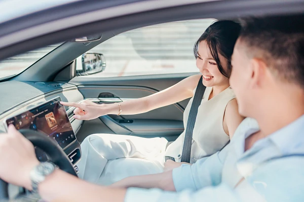VF 6 nội thất tối giản nhưng kh&ocirc;ng k&eacute;m phần tiện nghi sang trọng 