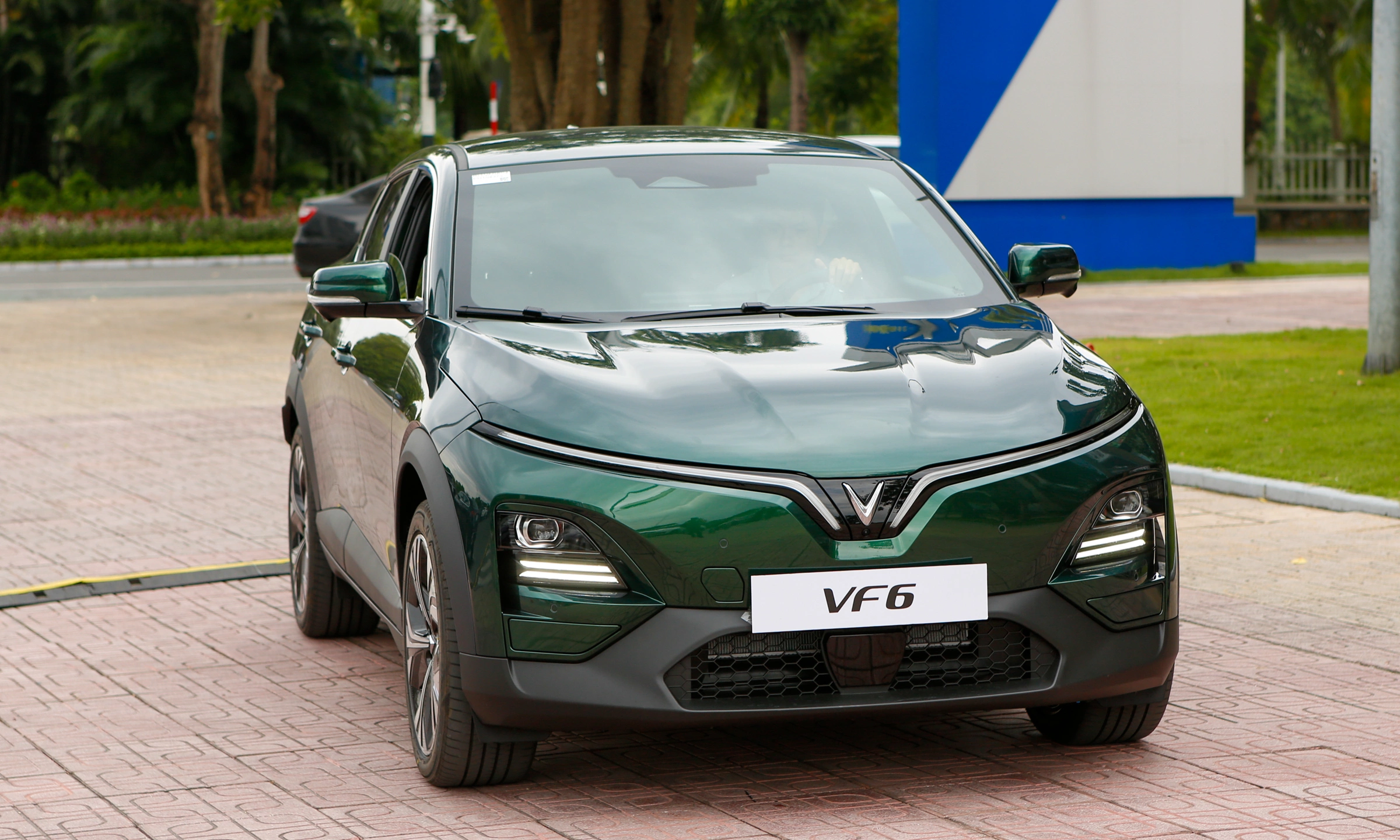 VinFast VF 6 ch&iacute;nh thức c&oacute; mặt tại Ấn Độ 